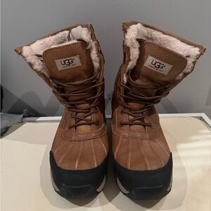 UGG ADIRONDACK III